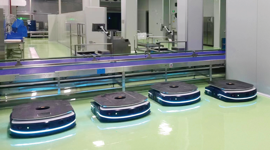 智慧中央厨房10+台AMR机器人集群作业